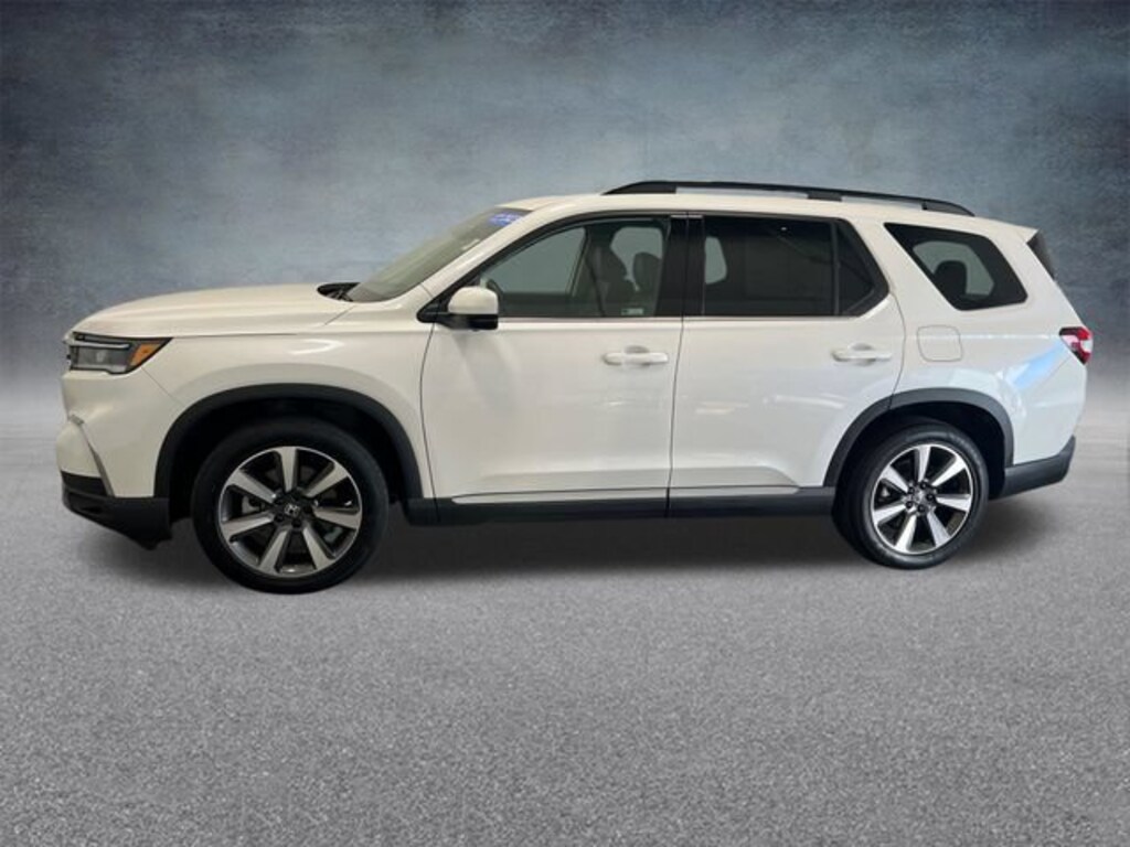Used 2023 Honda Pilot Elite SUV