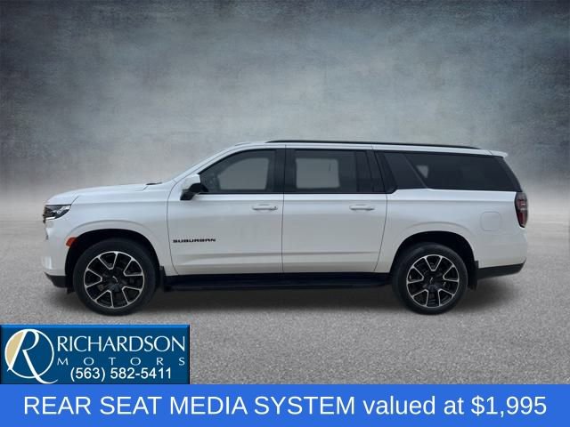 2023 Chevrolet Suburban RST photo 2