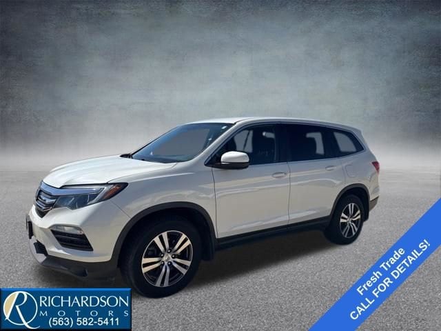 2017 Honda Pilot 4WD EX's photo