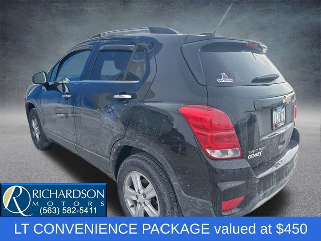 2019 Chevrolet Trax LT photo 3