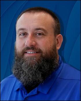 Staff member Mike Brooks from 101391ae5933