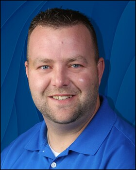 Staff member Justin Hendrickson from 3c12d5ff59ae