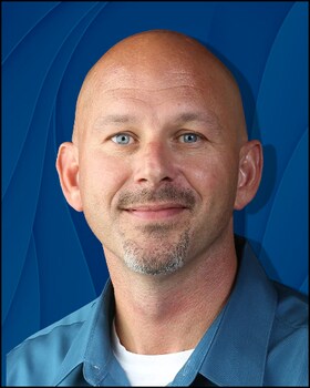 Staff member Tim Eppler from e9fe07515788