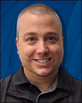 Staff member Dave Frazier from e9fe07515788