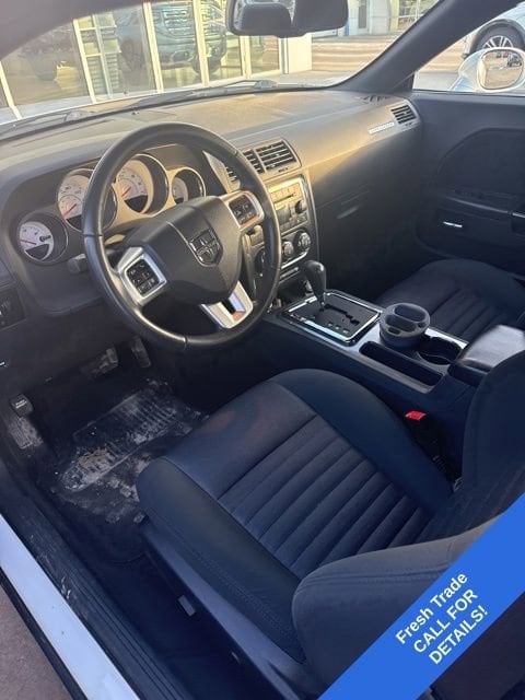 2011 Dodge Challenger SE