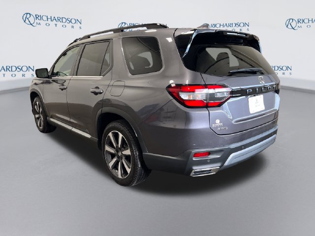 Certified 2025 Honda Pilot Touring SUV