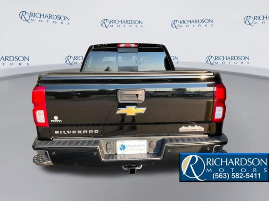 Used 2018 Chevrolet Silverado 1500 High Country Truck Crew Cab