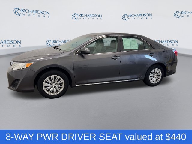 Used 2012 Toyota Camry L with VIN 4T4BF1FK4CR230466 for sale in Dubuque, IA
