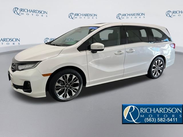 2025 Honda Odyssey Elite's photo