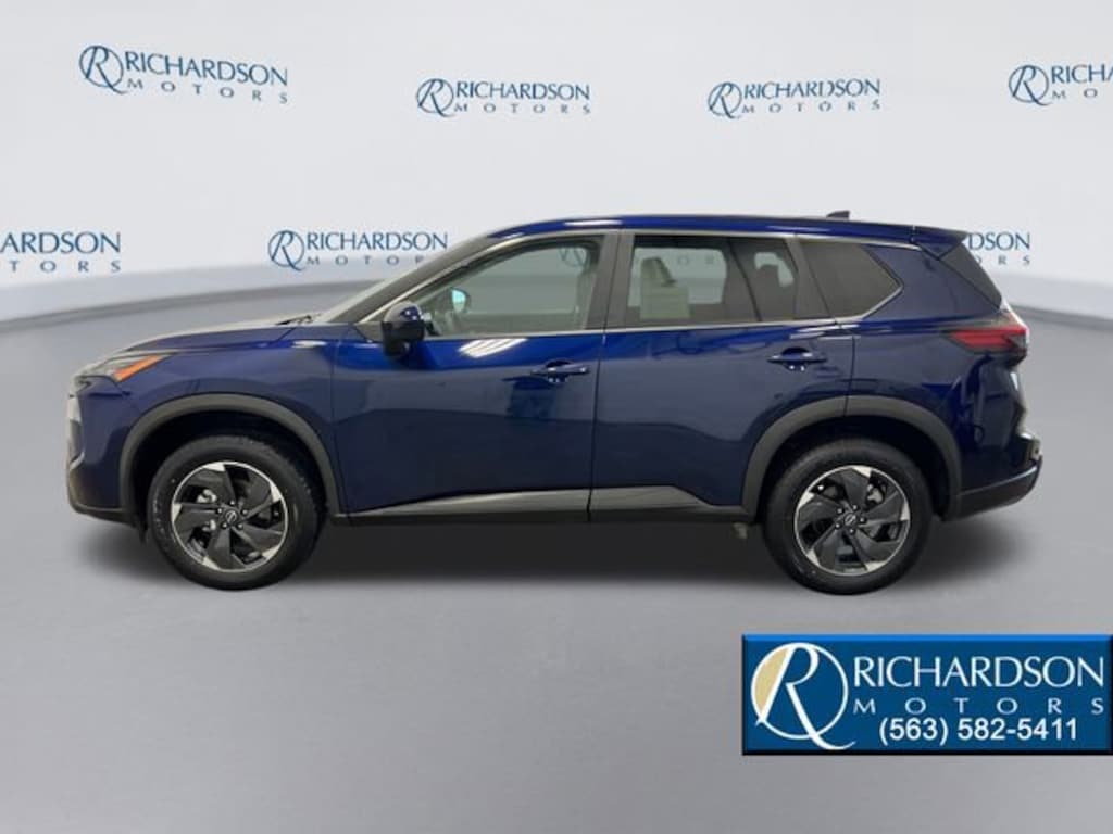 Used 2025 Nissan Rogue SV SUV