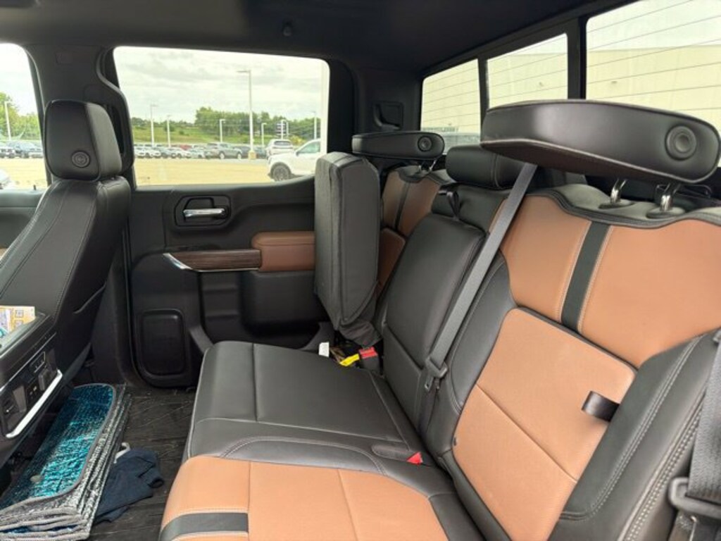 Used 2019 Chevrolet Silverado 1500 High Country Truck Crew Cab