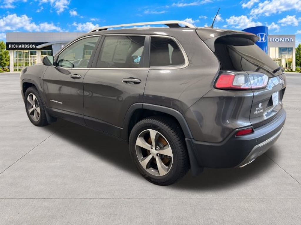 Used 2019 Jeep Cherokee Limited 4x4 SUV