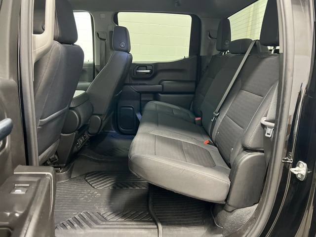 2021 Chevrolet Silverado 1500 LT - Photo 17
