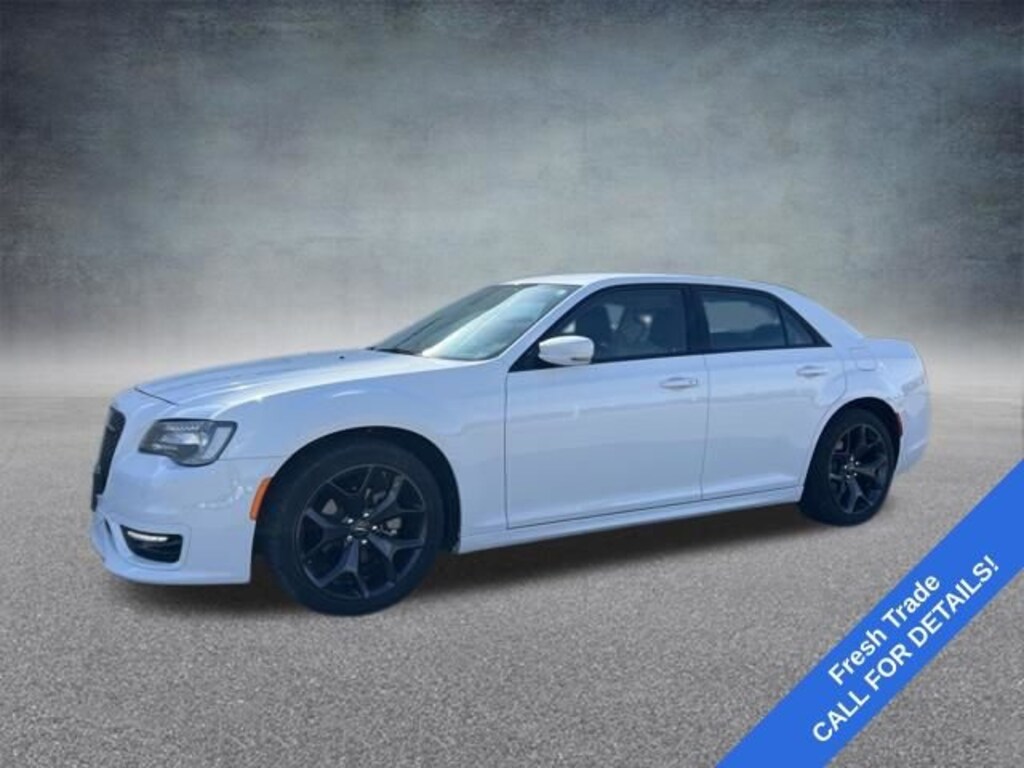 Used 2023 Chrysler 300 Touring L Sedan