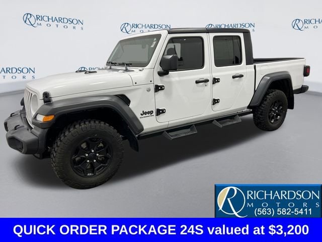 2020 Jeep Gladiator Sport S's photo