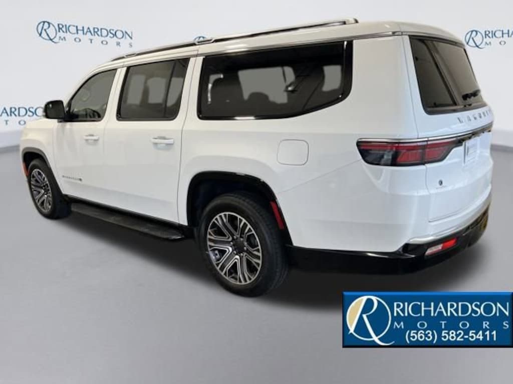Used 2024 Jeep Wagoneer L Series II SUV