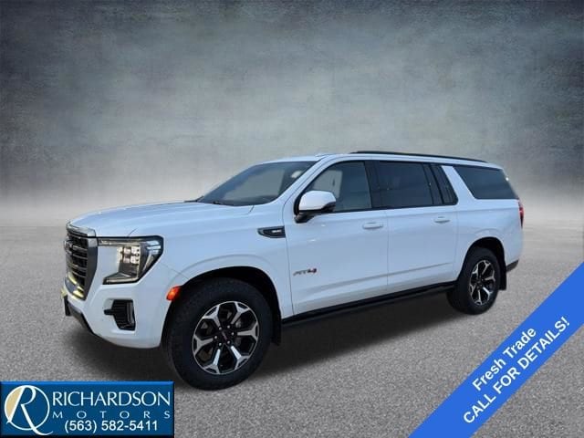 2023 GMC Yukon 4WD AT4's photo