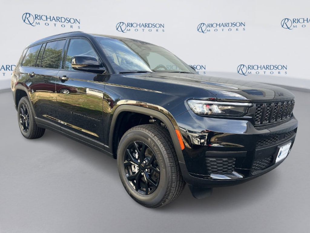 New 2025 Jeep Grand Cherokee L ALTITUDE X 4X4 Sport Utility