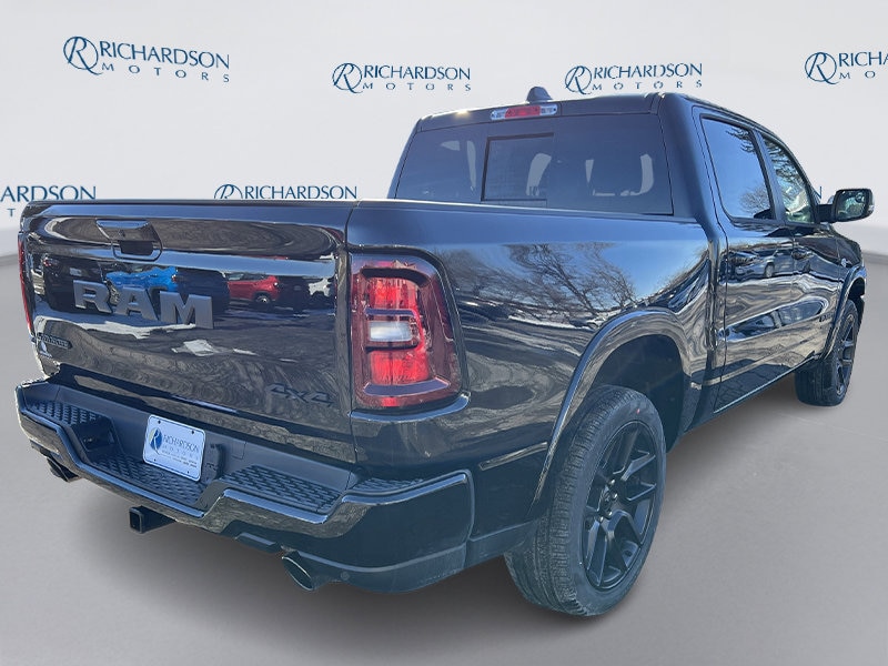 View vehicle photo 6