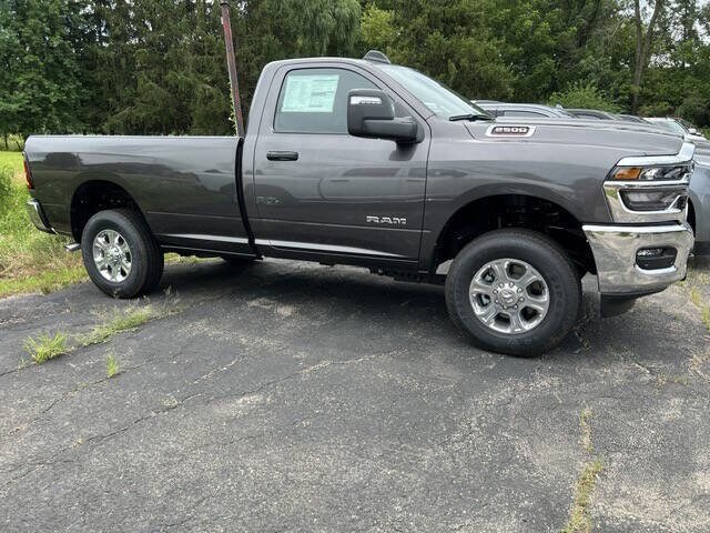 2025 Ram 2500 Big Horn photo 4