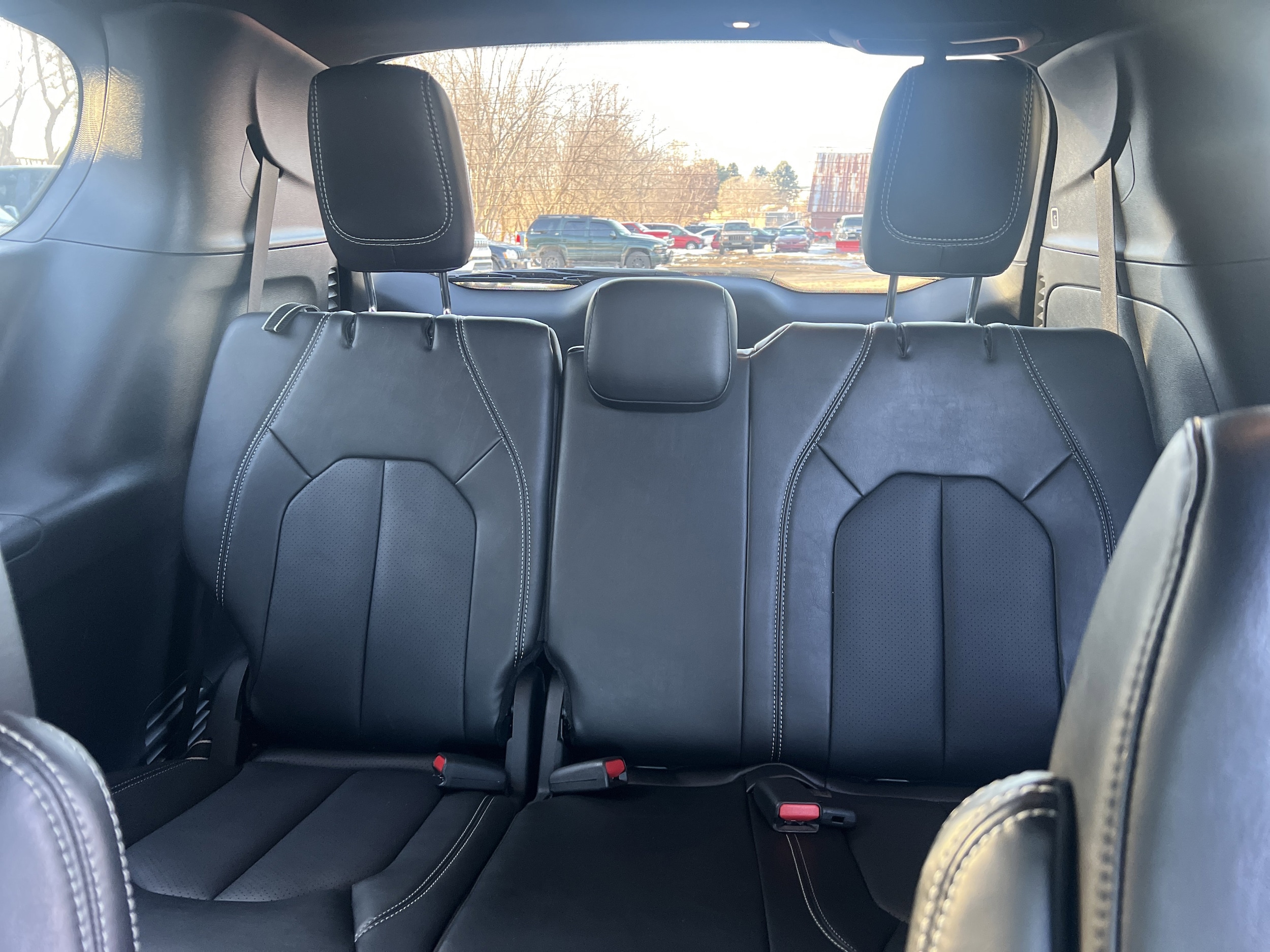 2026 Chrysler Pacifica Select - Photo 8