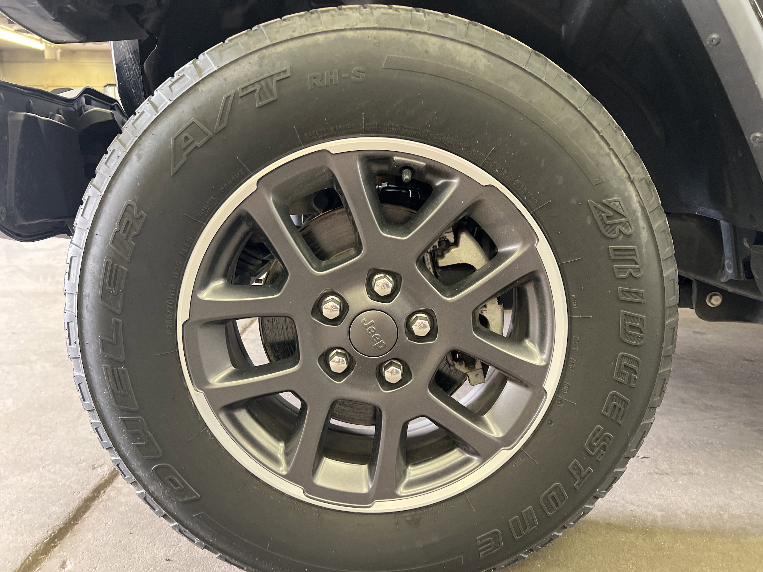 View vehicle photo 7