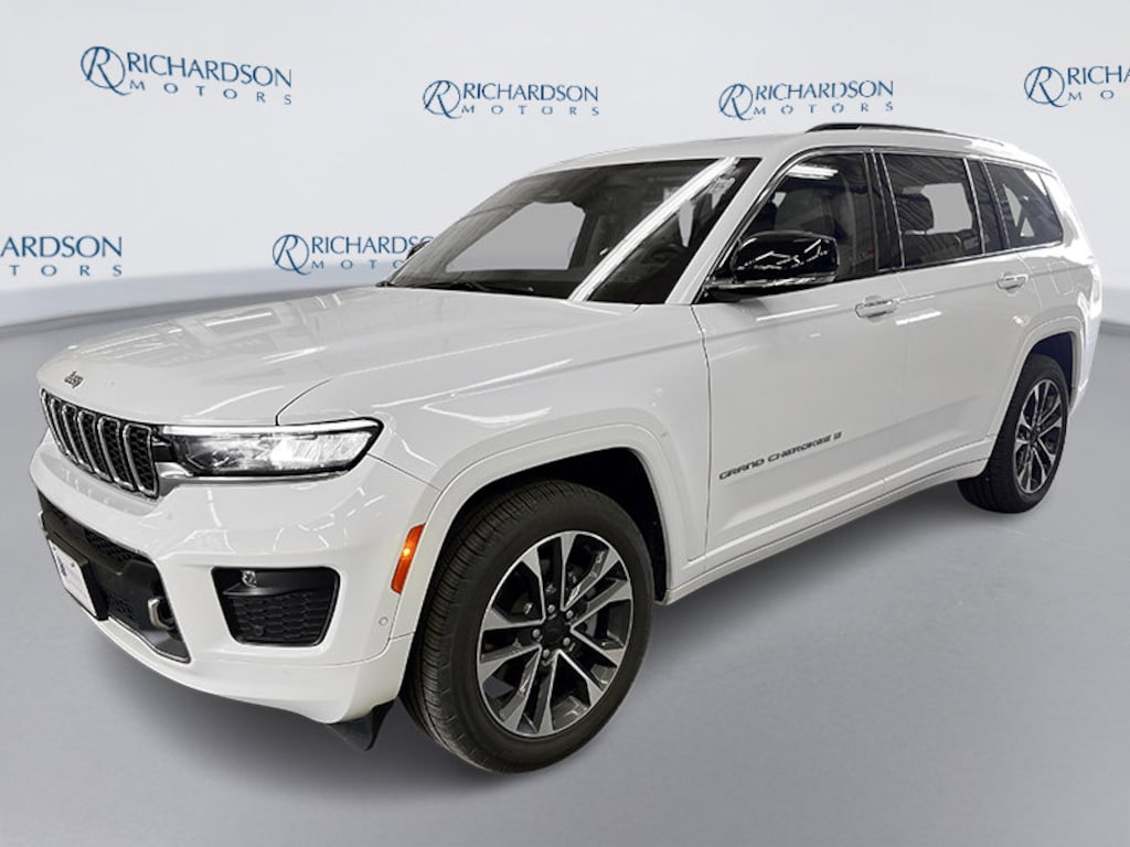 Used 2022 Jeep New Grand Cherokee Overland SUV