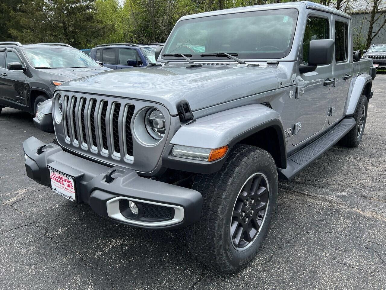 2021 Jeep Gladiator Overland photo 3