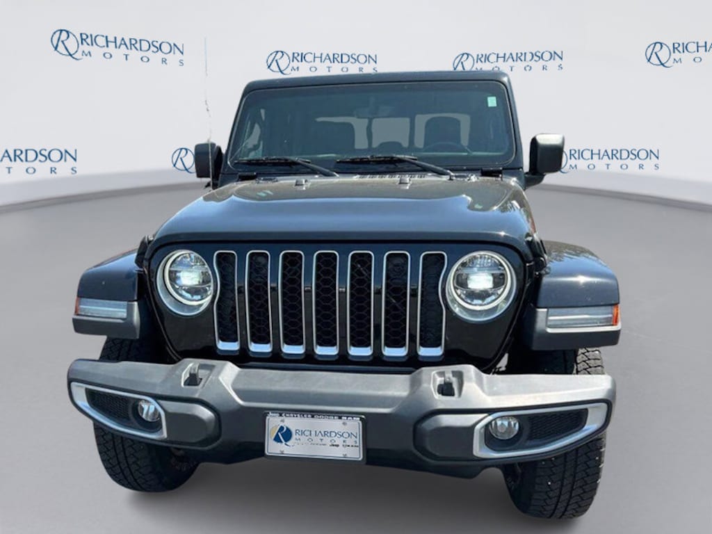 Used 2020 Jeep Gladiator Overland Truck Crew Cab