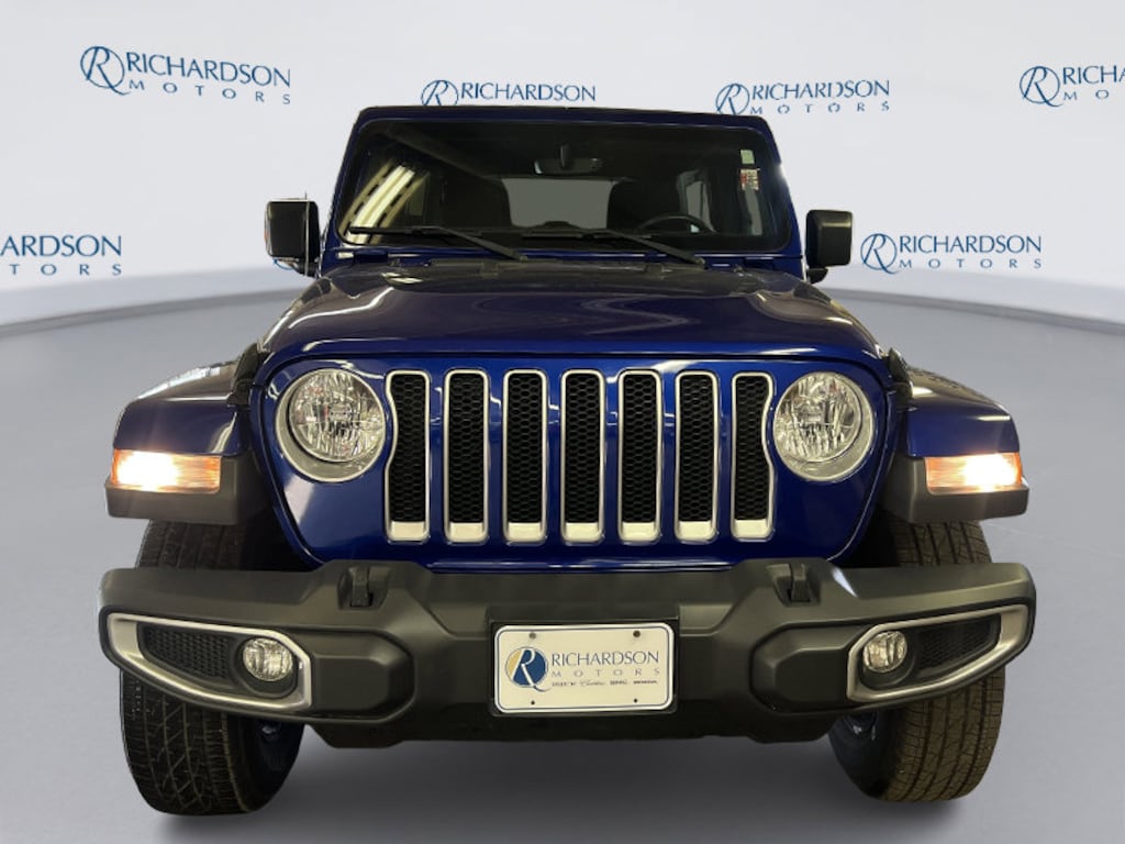 Used 2018 Jeep Wrangler Unlimited Sahara 4x4 SUV