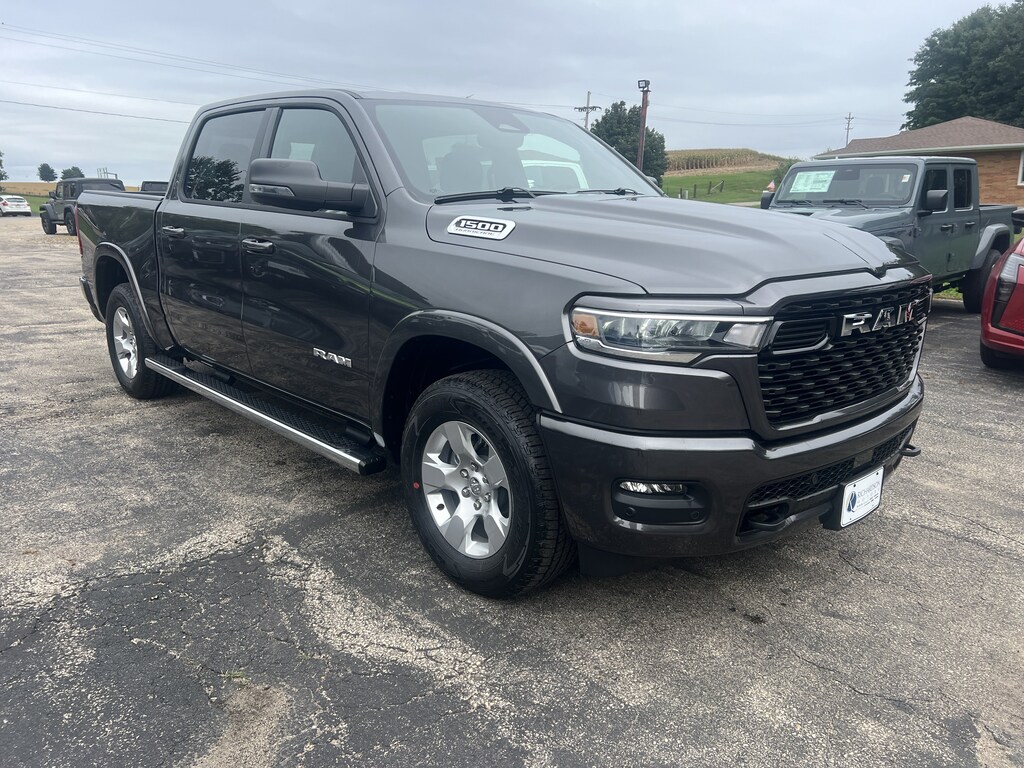 New 2027 Ram 1500 BIG HORN CREW CAB 4X4 5'7 BOX Pickup