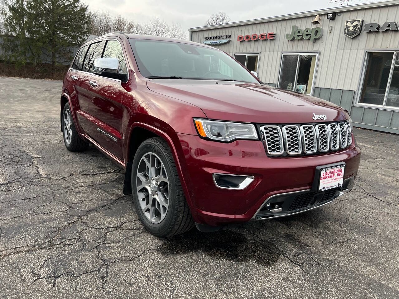 2021 Jeep Grand Cherokee Overland photo 3