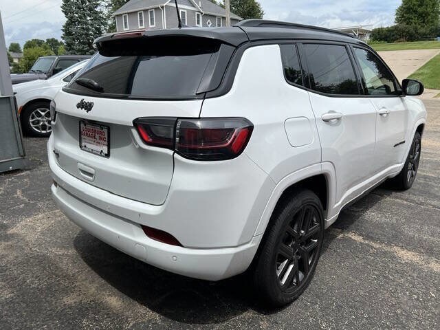 2025 Jeep Compass Limited photo 2