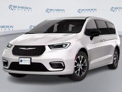 2026 Chrysler Pacifica LIMITED Passenger Van