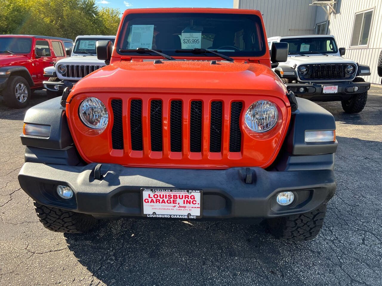 2019 Jeep Wrangler Unlimited Sport S photo 2