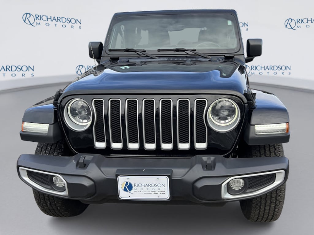 Used 2023 Jeep Wrangler 4-DOOR SAHARA 4X4 SUV