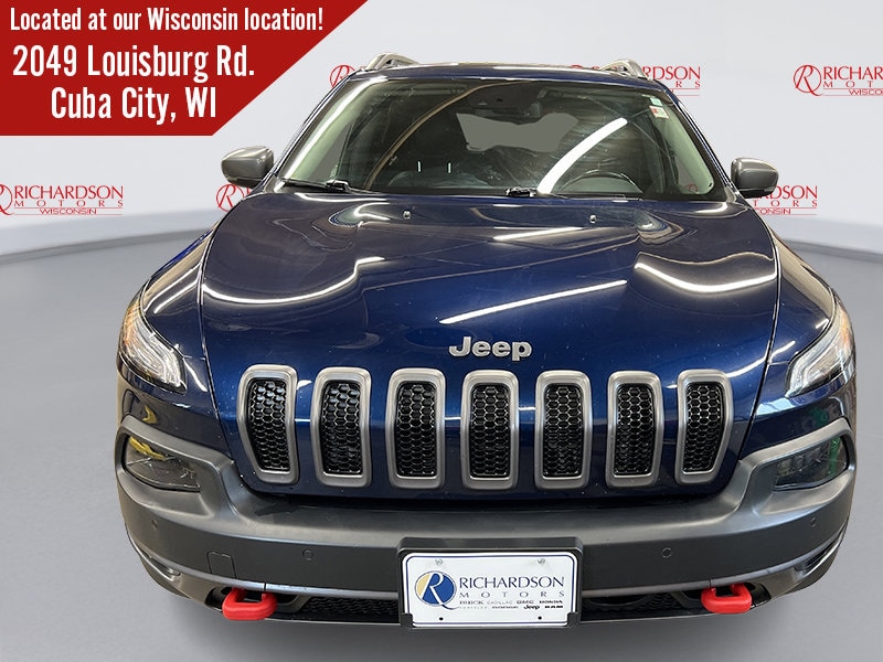Used 2018 Jeep Cherokee Trailhawk with VIN 1C4PJMBX0JD591101 for sale in Cuba City, WI