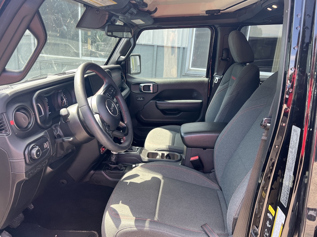 Used 2024 Jeep Wrangler Rubicon SUV