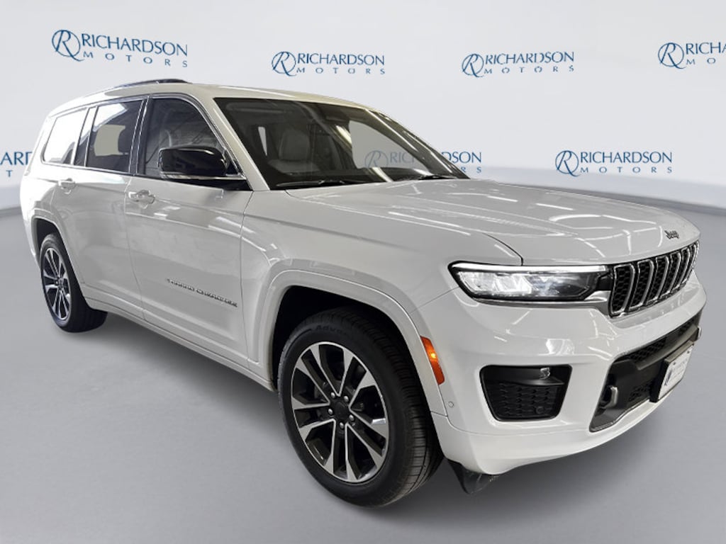 Used 2022 Jeep New Grand Cherokee Overland SUV