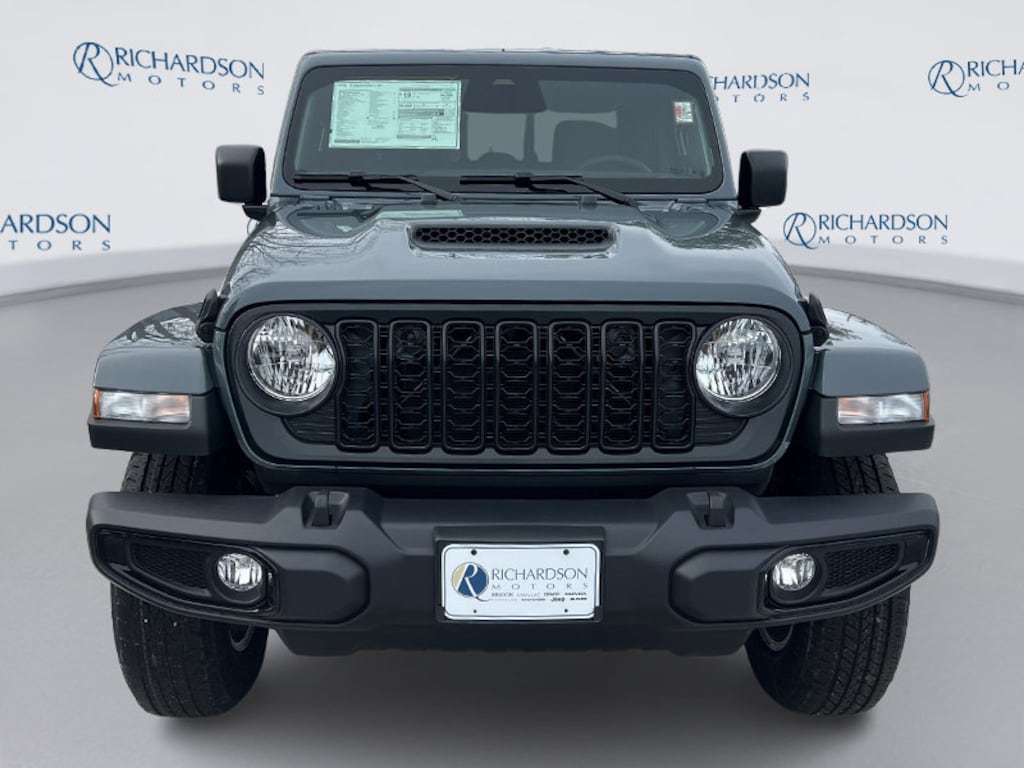 New 2026 Jeep Gladiator SPORT S 4X4 Pickup