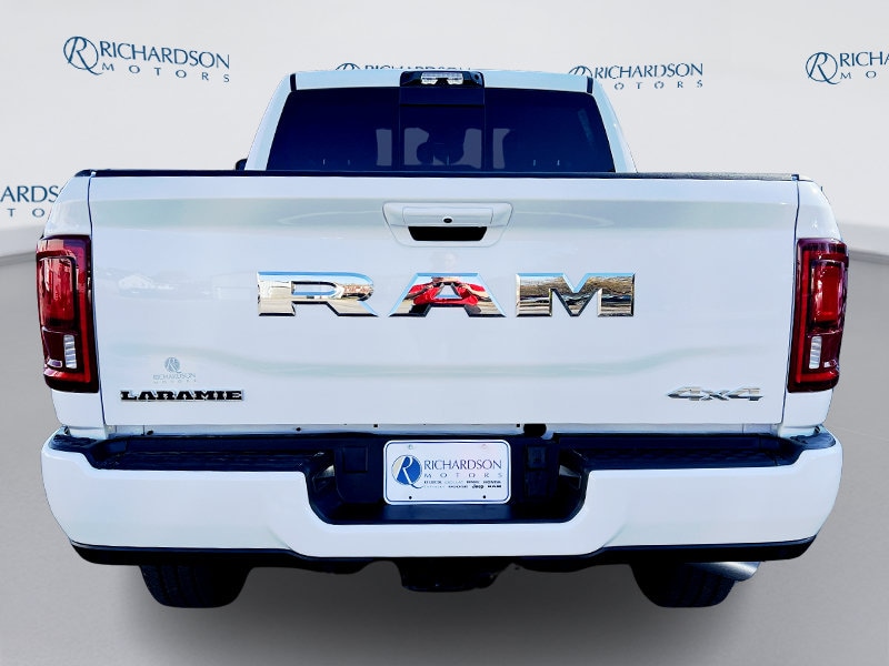 2026 RAM 2500 Laramie - Photo 4