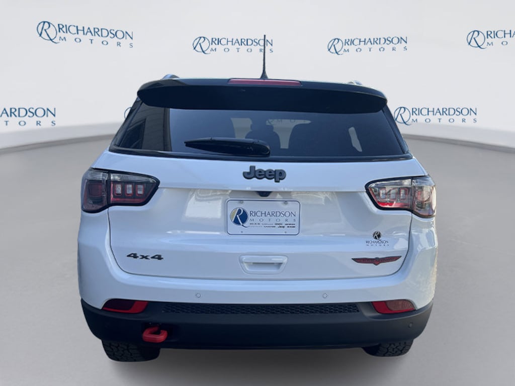 New 2026 Jeep Compass Trailhawk Sport Utility