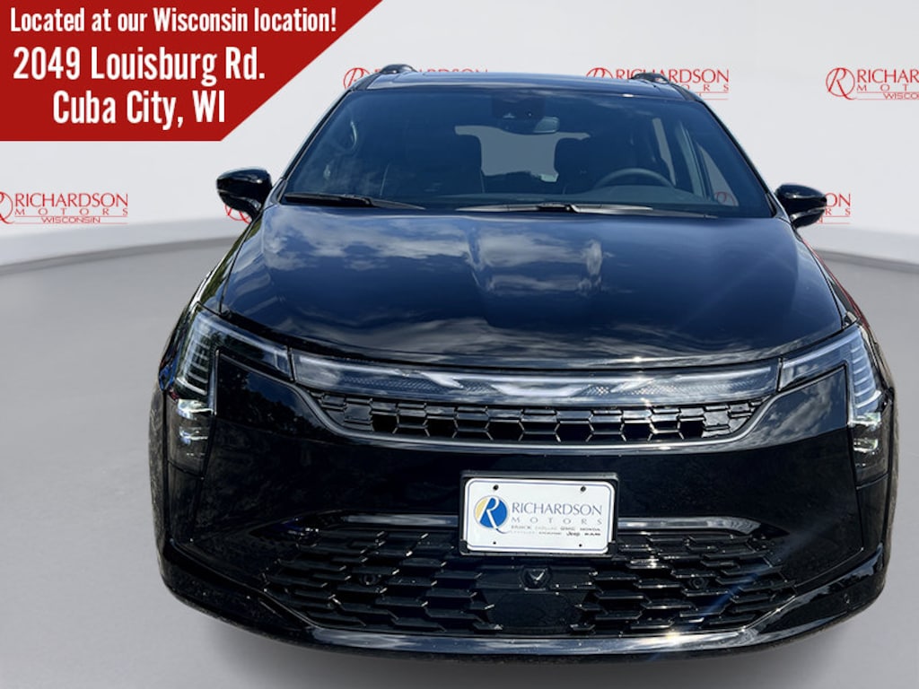 New 2027 Chrysler Pacifica LIMITED AWD Passenger Van