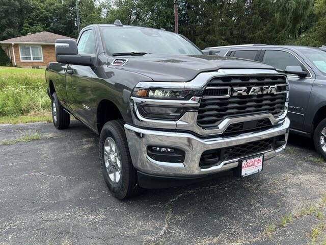 2025 Ram 2500 Big Horn photo 3