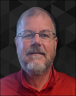 Staff member Robin Fishler from ID_571315