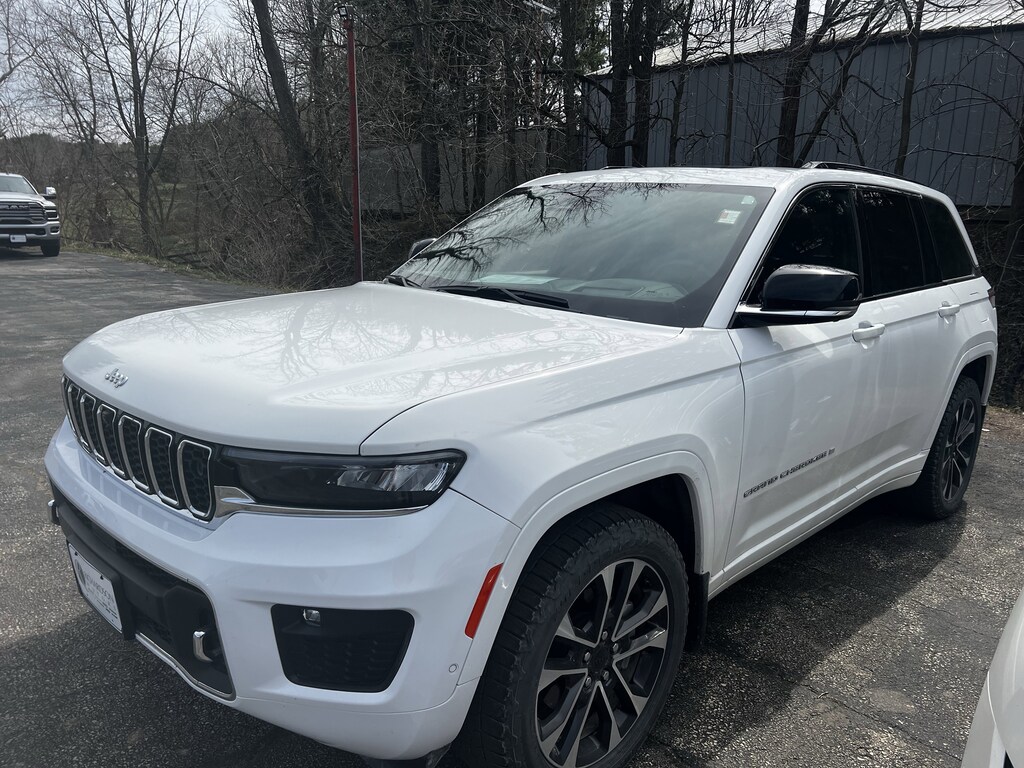 Used 2024 Jeep Grand Cherokee Overland SUV