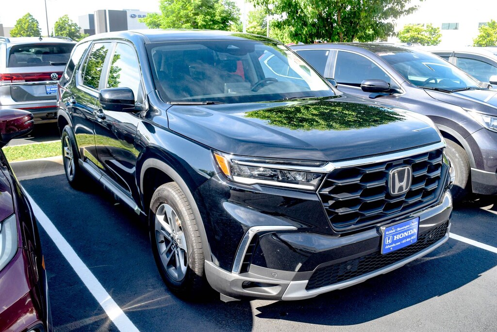 Used 2025 Honda Pilot EX-L SUV