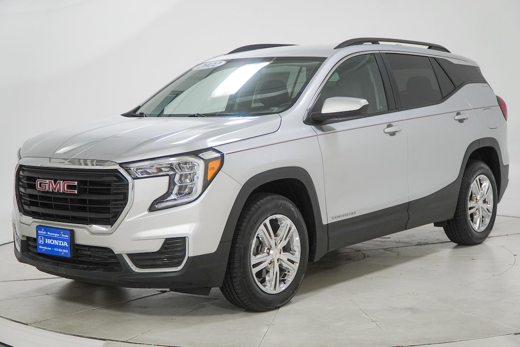 Used 2022 GMC Terrain SLE SUV