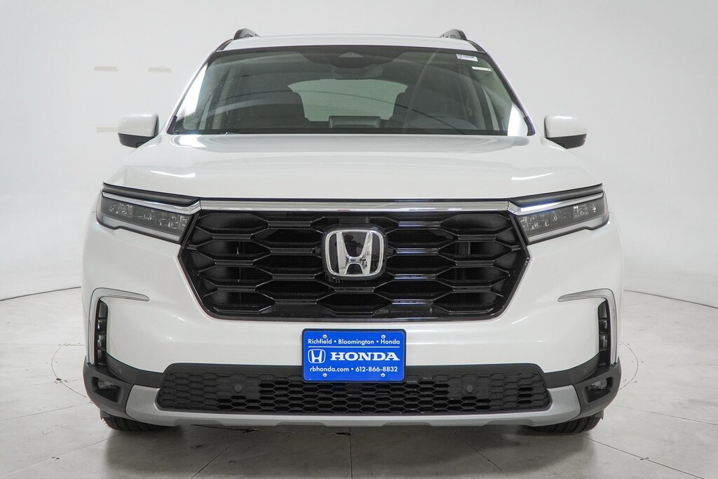 New 2025 Honda Pilot Touring SUV