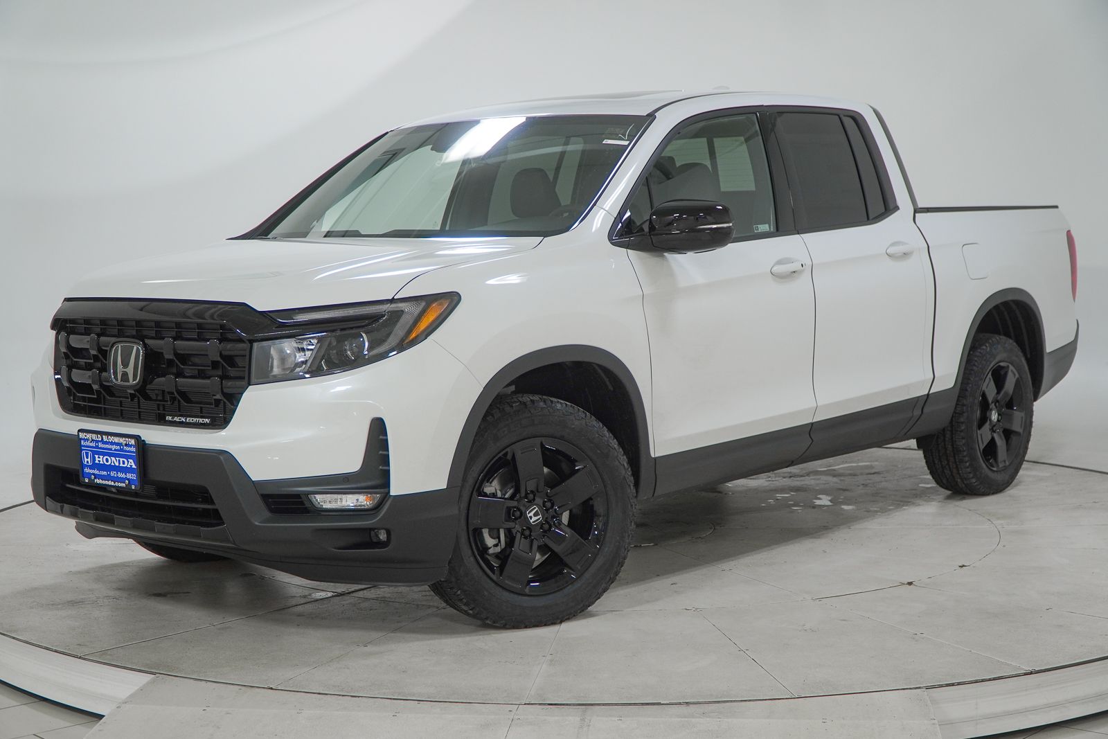 2026 Honda Ridgeline Black Edition's photo